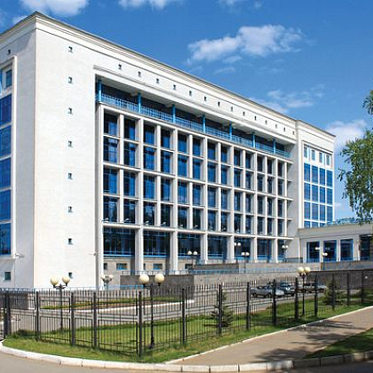 Входная группа УФНС по УР (Управление ФНС России по Удмуртии). 